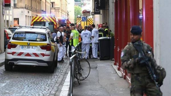 فرنسا.. قتيل وجرحى بحادث طعن قرب ليون
