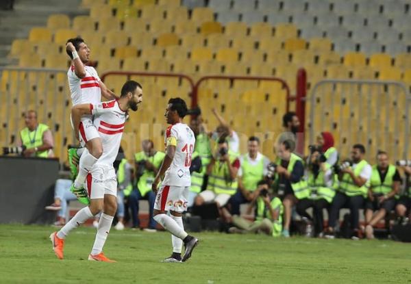 بثلاثية نظيفة في شباك بيراميدز.. الزمالك بطلاً لكأس مصر