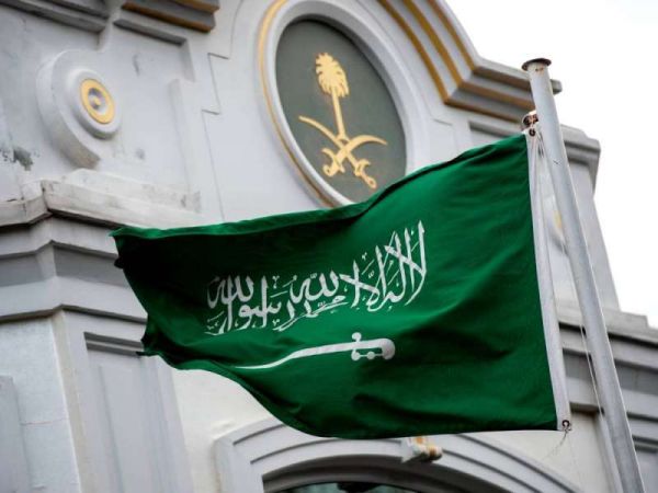 السعودية ترحب بالاستثناءات الجديدة للحكومة اليمنية بشأن سفن الوقود إلى ميناء الحديدة