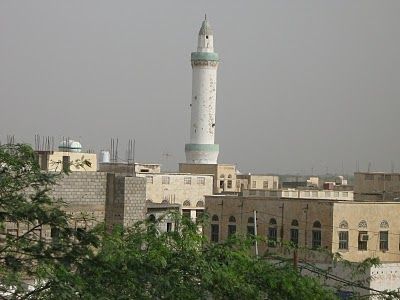مكتب حقوق الإنسان بالحديدة يدين الحملة الوحشية للحوثيين ضد أهالي بيت الفقيه 