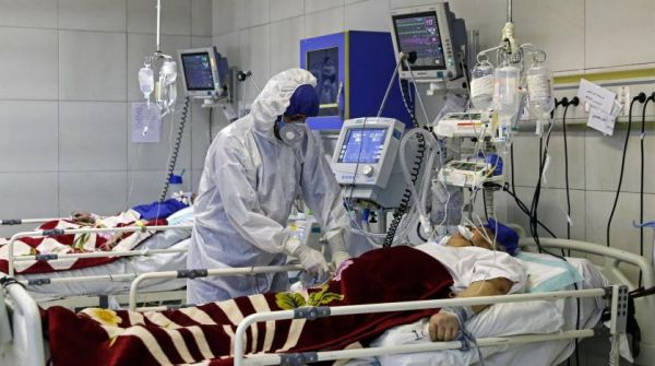 إيران .. قفزة جديدة في أعداد الإصابات بكورونا ينذر بموجة ثالثة 