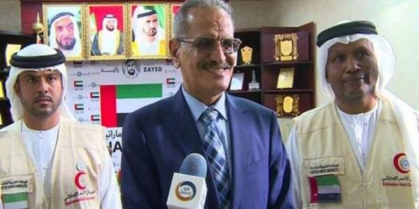 الهلال الأحمر الإماراتي يتكفل بالزي المدرسي والحقيبة للطلاب في المحافظات اليمنية المحررة