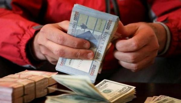 بعد اقتحام البنوك والإغلاق.. انهيار تاريخي لـ "الليرة اللبنانية"