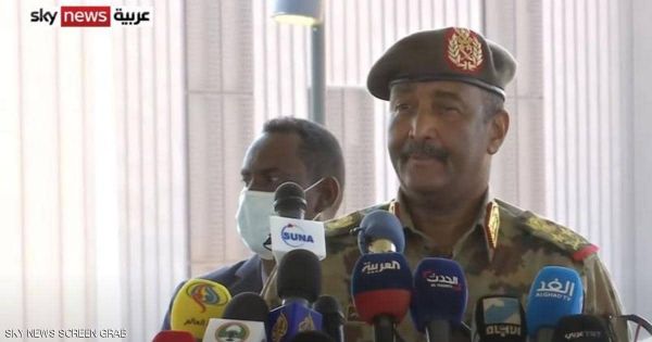 البرهان: التغيير في السودان تحميه القوات المسلحة