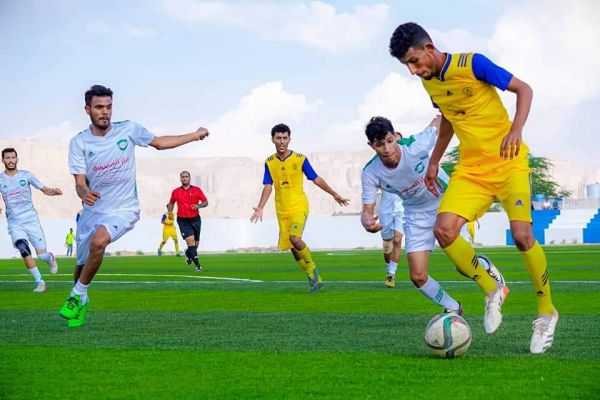 بطولة أندية شبوة.. الراية يكتسح شباب المصينعة بسداسية