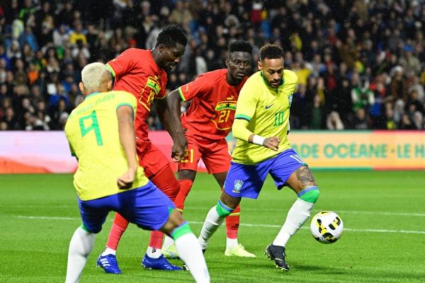 البرازيل تتغلب على غانا ب3 أهداف نظيفة 