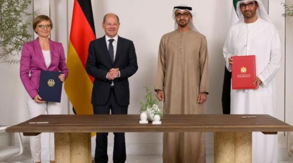 الإمارات تتفق مع ألمانيا على تزويدها بالغاز المسال والديزل