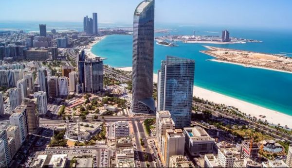 أبو ظبي تستهدف استقطاب 23 مليون زائر بحلول 2030