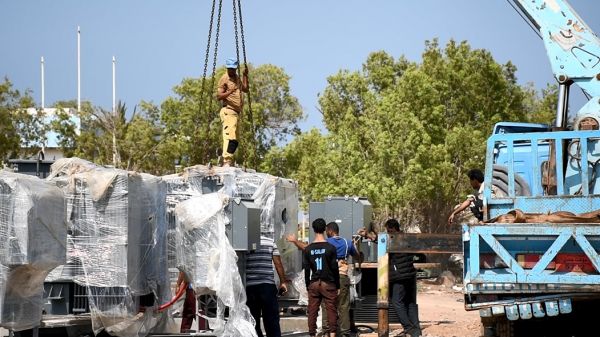 تقرير فيديو | استمرار العمل في تركيب محطة الكهرباء الجديدة في المخا