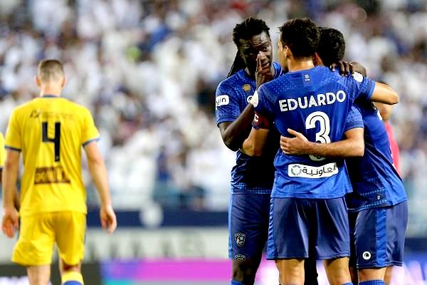 فوز ساحق للهلال السعودي على السد القطري في عقر داره 