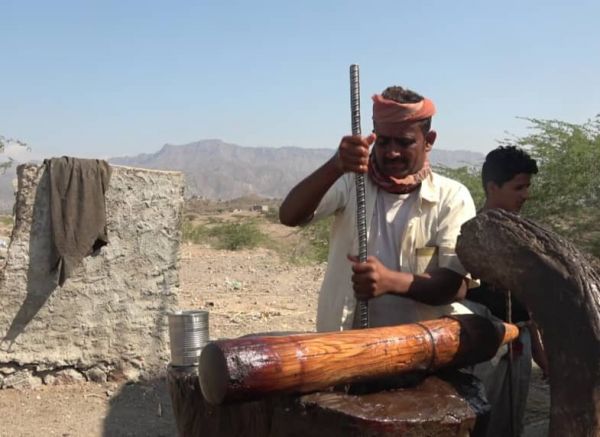 إحداها صامدة منذ 100 عام.. معاصر السمسم البلدي في الوازعية تصون مكانتها العريقة في وجه الاندثار (تقرير)