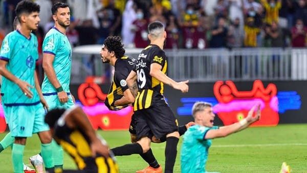 على ستاد عبدالله الفيصل مجدداً.. الاتحاد يهزم الأهلي ويتصدر