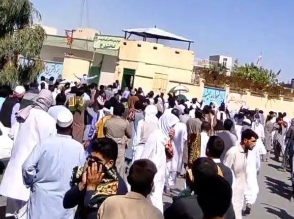 ارتفاع عدد ضحايا إطلاق قوات الأمن الإيرانية النار على المصلين في زهدان إلى "82 قتيلًا بينهم طفلان"