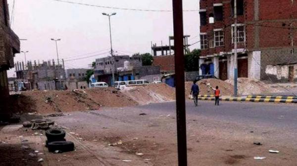 الحوثيون يجبرون سكان الأحياء الجنوبية في مدينة الحديدة على إخلاء منازلهم