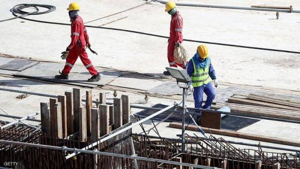 قطر في عين العاصفة.. وفيات مفاجئة لمئات العمال