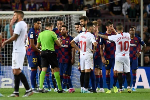 ديمبيلي الموقوف يغيب عن الكلاسيكو وبرشلونة يستأنف في بطولة اسبانيا