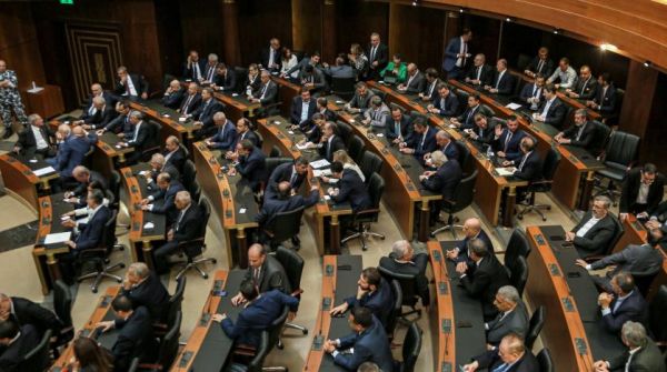برلمان لبنان يخفق للمرة الثالثة في انتخاب رئيس للجمهورية... والرابعة الاثنين المقبل