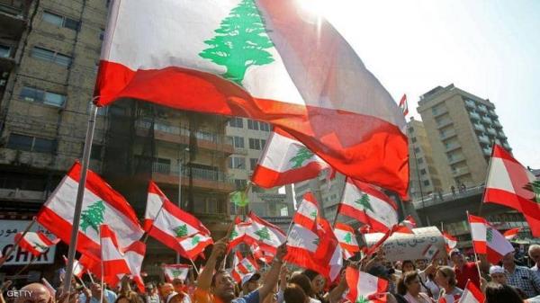 لبنان.. دعوات للإضراب العام ومواصلة التظاهر