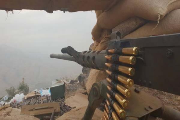 ارتفاع وتيرة المعارك في معقل رأس الشر الحوثي بمران صعدة