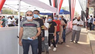 المصريون يدلون بأصواتهم في انتخابات مجلس النواب