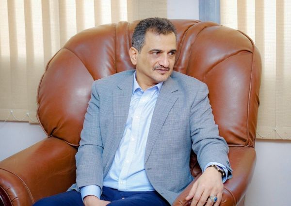 لملس يدعو الدول الشقيقة والصديقة لفتح سفاراتها في عدن