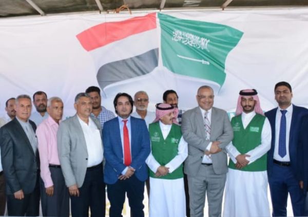 وصول الدفعة الإسعافية من المنحة النفطية السعودية إلى عدن 