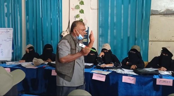 الحديدة.. تأهيل 25 متطوعة حول اكتشاف أمراض سوء التغذية بمديرية حيس 