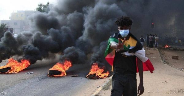 واشنطن ترفض حل المؤسسات الانتقالية بالسودان وتطالب بالعودة إلى "ما قبل 25 أكتوبر"