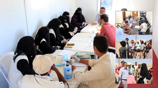رئيس وحدة النازحين يلتقي مسؤولين محليين ومنظمات إنسانية في الخوخة