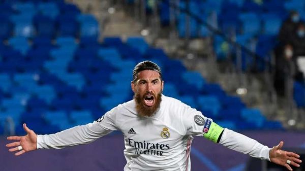 قائد ريال مدريد  يدخل التاريخ في ليلة "الخروج من المأزق" بدوري أبطال أوروبا 
