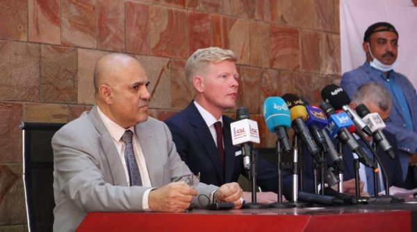 المبعوث الأممي يزور تعز ويستهجن جريمة للحوثيين استهدفت أطفالا في المدينة 