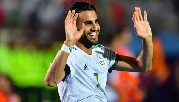 مرشح لـ"بوشكاش".. إشادات عالمية بهدف محرز ضد زيمبابوي