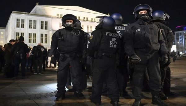 جرحى بحادث طعن غربي ألمانيا.. واعتقال مشتبه به