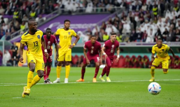 كأس العالم.. المنتخب القطري يخسر بهدفين في مباراة الافتتاح 