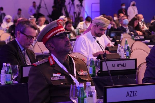 الفريق بن عزيز "في حوار المنامة": إيران وأدواتها مصدر الشر والإرهاب في المنطقة 