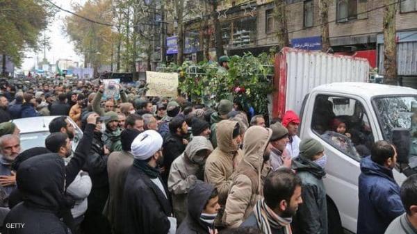 الحرس الثوري "اعتقل" 100 من قادة الاحتجاجات ووعيد بعقاب شديد