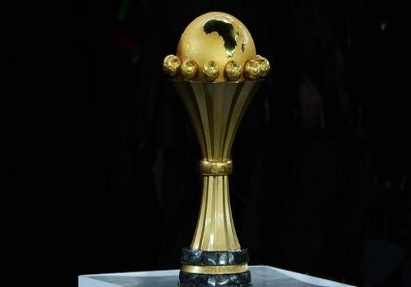 الاتحاد الافريقي يقرر سحب تنظيم نهائيات أمم افريقيا من الكاميرون