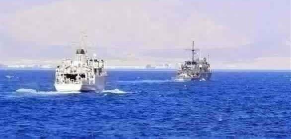 مصر وفرنسا تنفذان تدريباً بحرياً بالبحر الأحمر