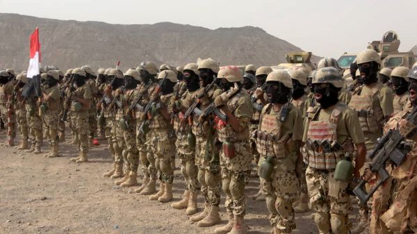 الثاني من ديسمبر بعيون اليمنيين.. ثورة أفرحت الشعب وأفرجت عنه من كهنوتية الإمامة بحلتها الجديدة