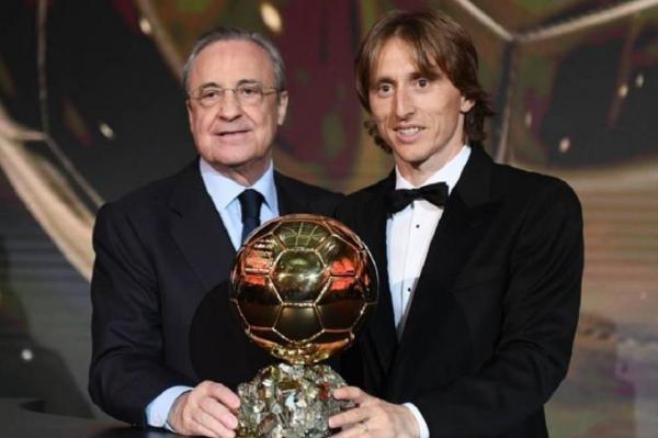 رئيس ريال مدريد يبرر "سقوط رونالدو"