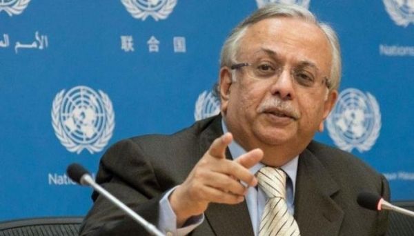 السعودية ترحب باعتزام واشنطن تصنيف الحوثيين منظمة "إرهابية"