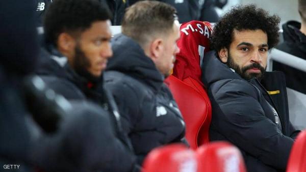 صلاح على دكة البدلاء.. والمدرب يتغنى بالمهاجم البلجيكي