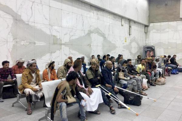 عدن: دفعة من الجرحى إلى مصر لتلقي العلاج على نفقة الإمارات