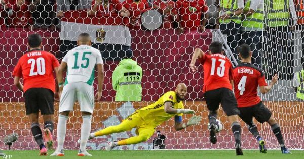 تعادل في قمة كأس العرب بين مصر والجزائر