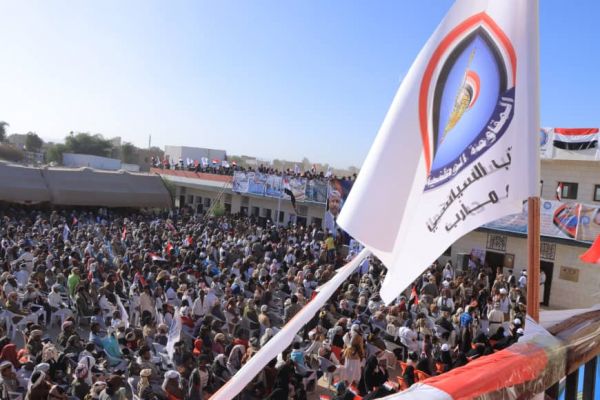 رئيس فرع سياسي المقاومة الوطنية بمأرب مهنئًا العميد طارق صالح: ماضون تحت قيادتك حتى النصر  