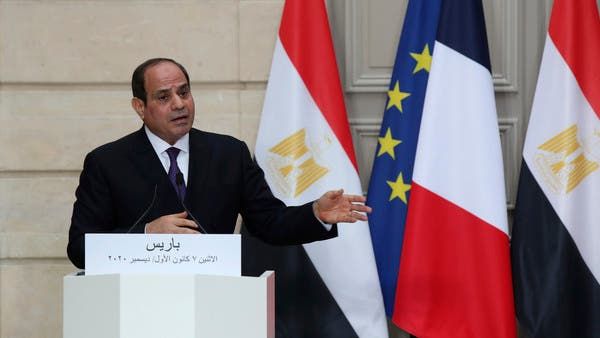 السيسي: يجب معاقبة الدول التي تمول وتسلح المنظمات الإرهابية