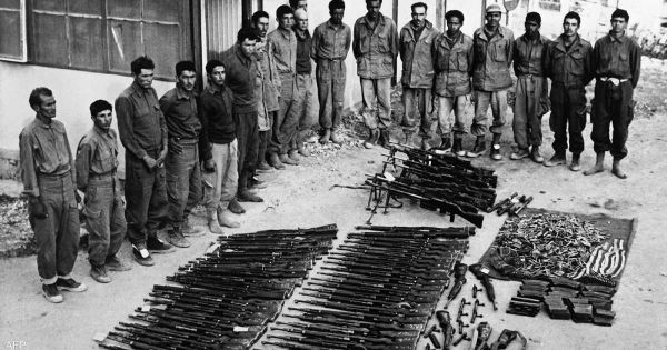 فرنسا تعلن فتح أرشيفها الخاص بحرب الجزائر