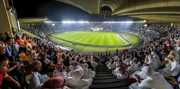 انطلاق منافسات كأس العالم للأندية في الامارات بلقاء العين ويلينغتون النيوزلندي