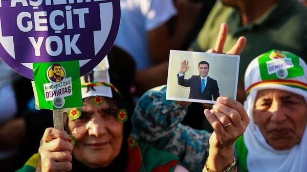 السلطات التركية تعتقل 14عضواً من حزب "الشعوب" المعارض