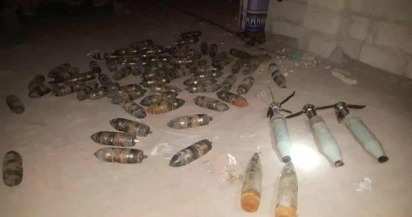 أمن عدن يعلن ضبط مخزن للقذائف والمتفجرات والقبض على 24 مشتبهاً